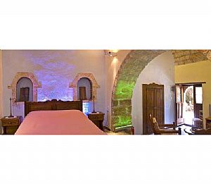 ダブルベッド部屋、15号